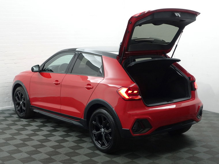 Vehicle Image 36