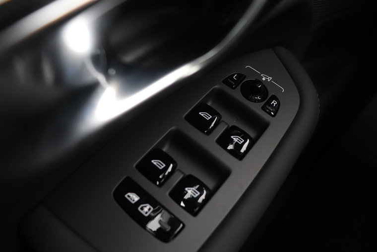 Vehicle Image 50