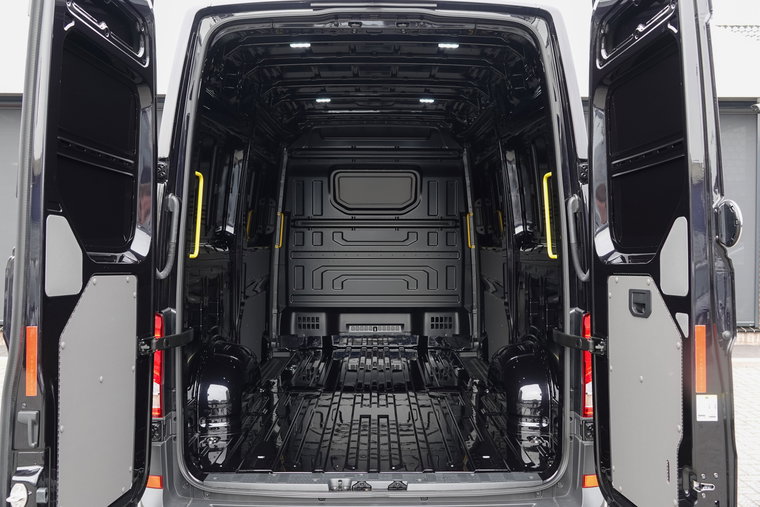 Vehicle Image 21