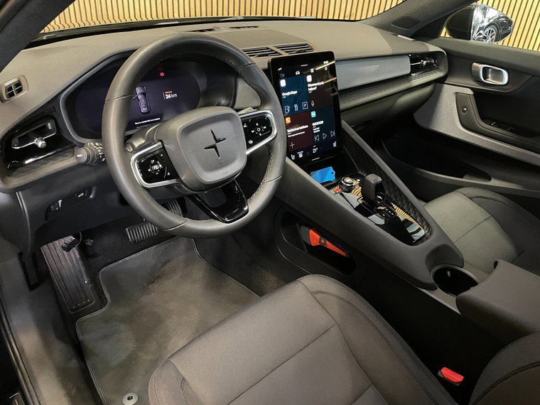 Vehicle Image 25