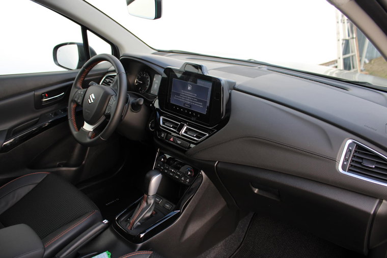 Vehicle Image 30