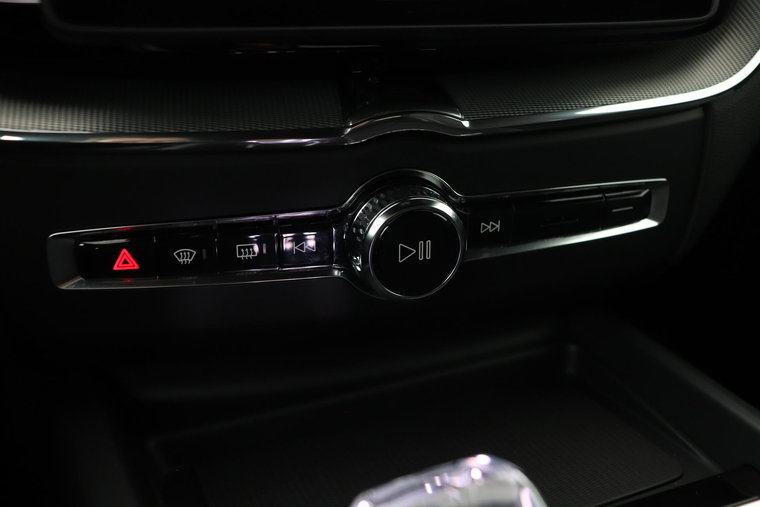 Vehicle Image 39