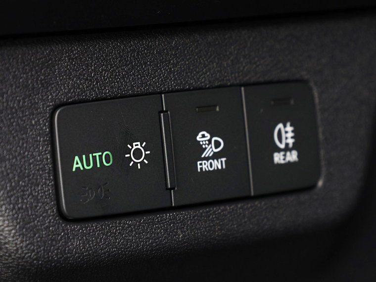 Vehicle Image 15
