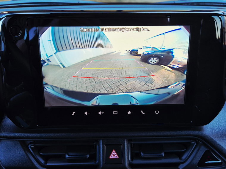Vehicle Image 33