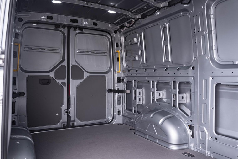 Vehicle Image 15