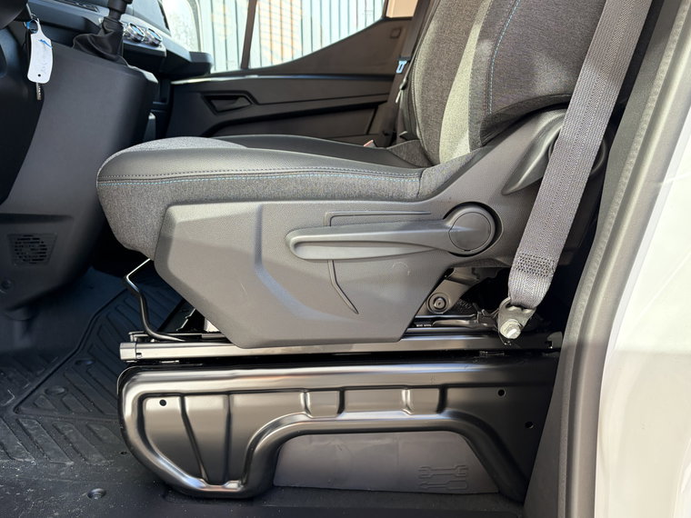 Vehicle Image 47