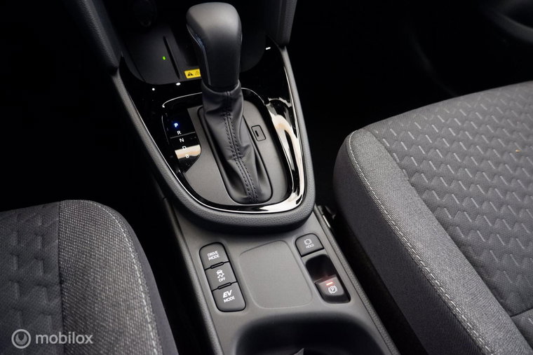 Vehicle Image 18