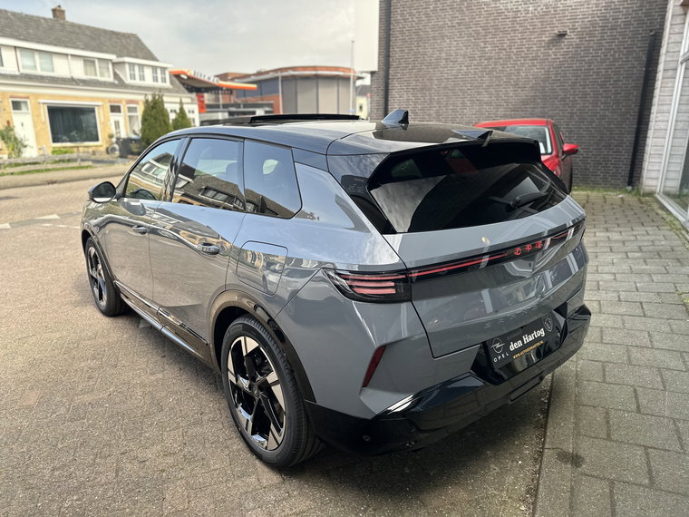 Vehicle Image 41