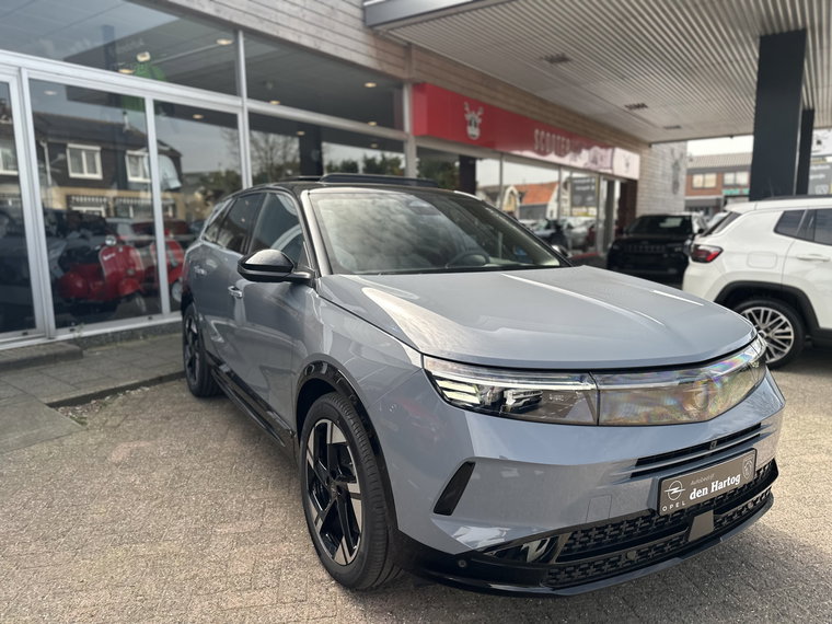 Vehicle Image 43