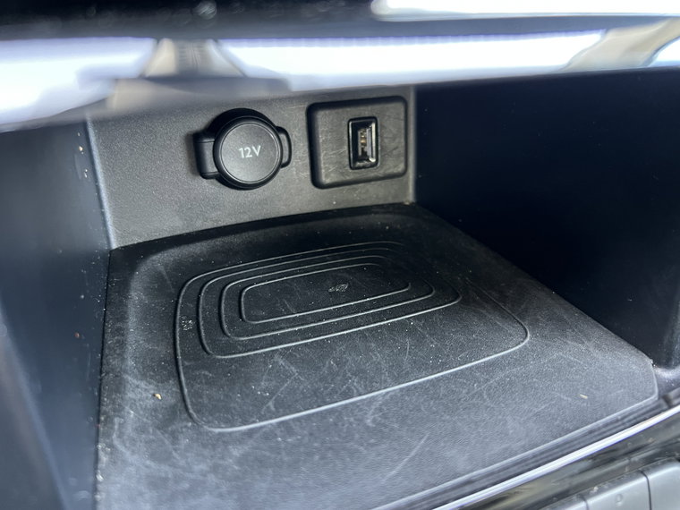 Vehicle Image 31
