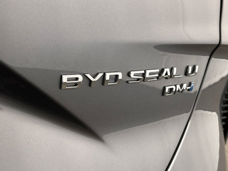 Vehicle Image 37