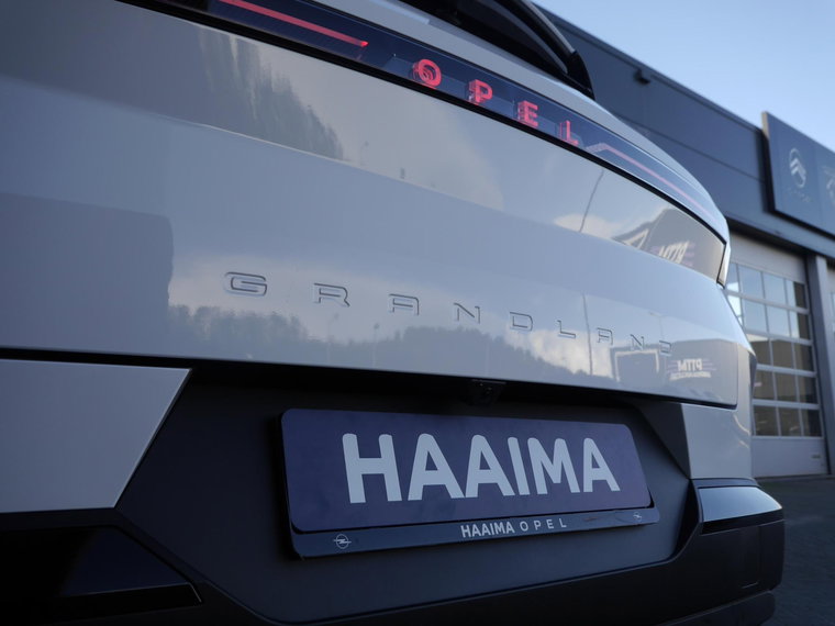 Vehicle Image 40