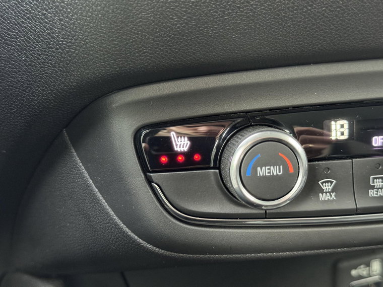Vehicle Image 34
