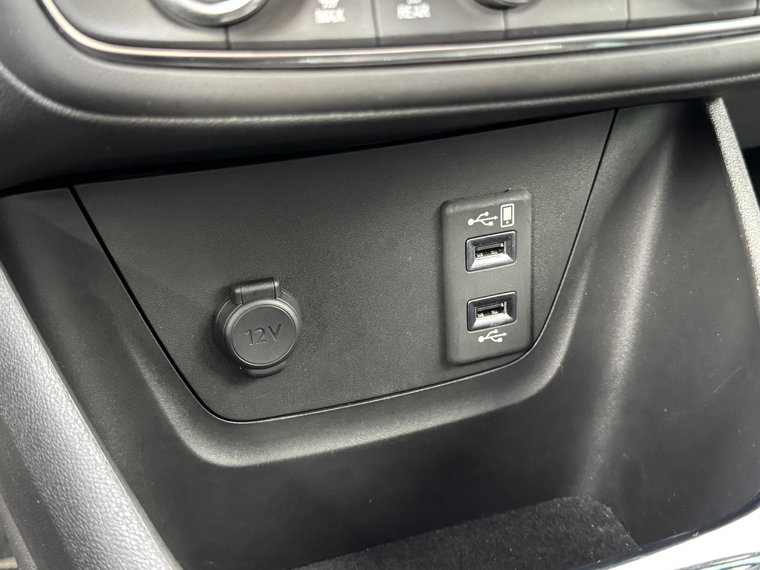 Vehicle Image 37