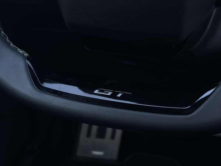 Vehicle Image 33