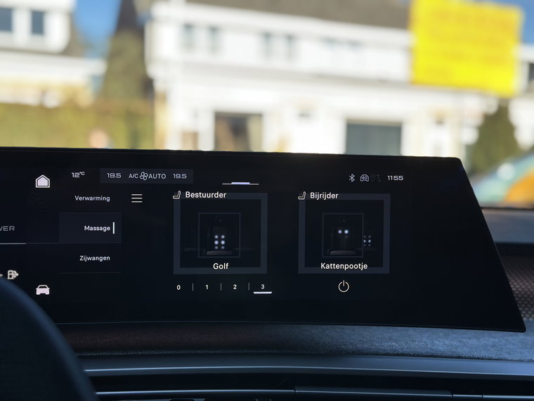 Vehicle Image 39