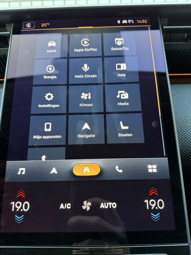 Vehicle Image 35