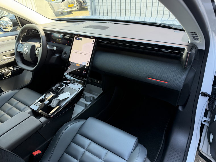 Vehicle Image 50
