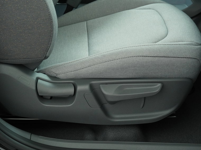 Vehicle Image 39
