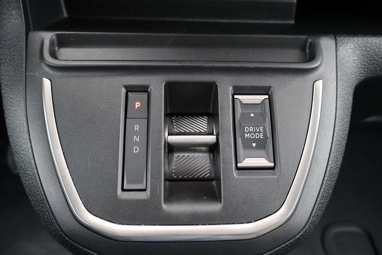 Vehicle Image 29