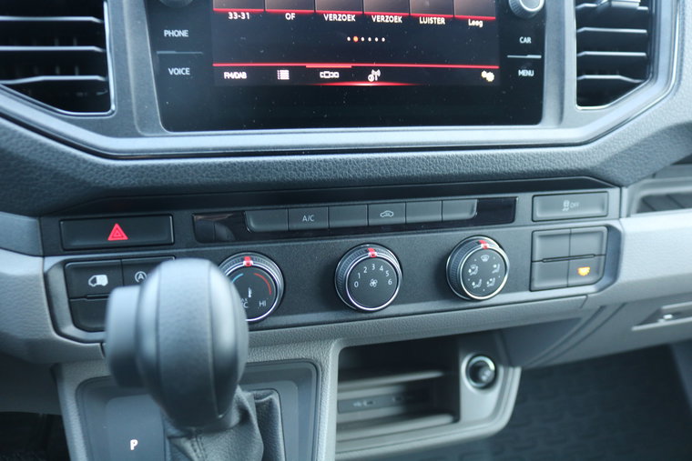 Vehicle Image 38