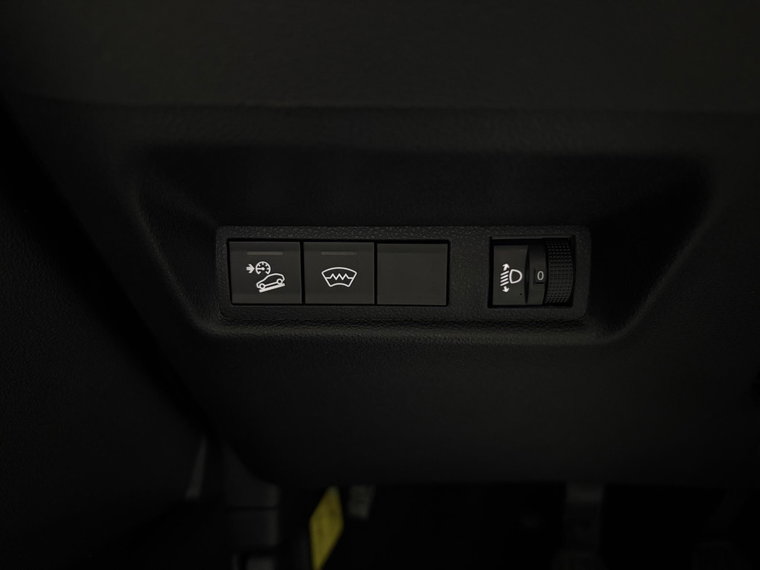 Vehicle Image 29