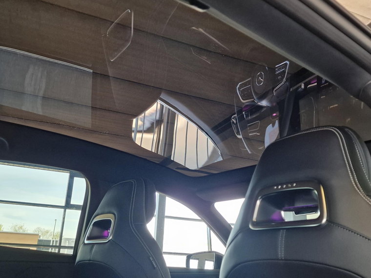Vehicle Image 35