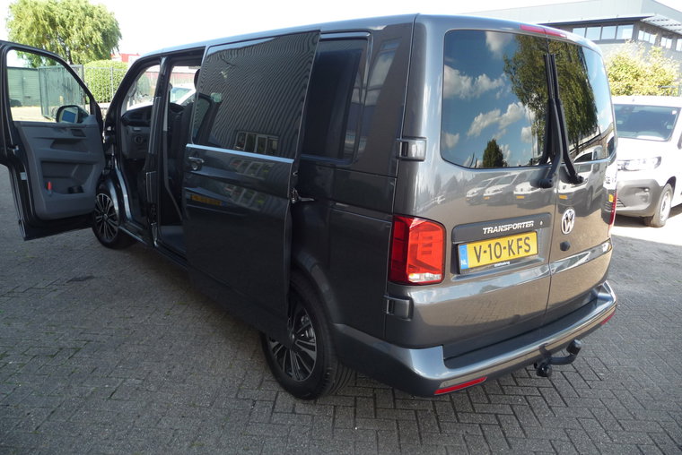 Vehicle Image 26
