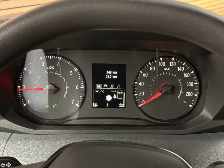 Vehicle Image 25