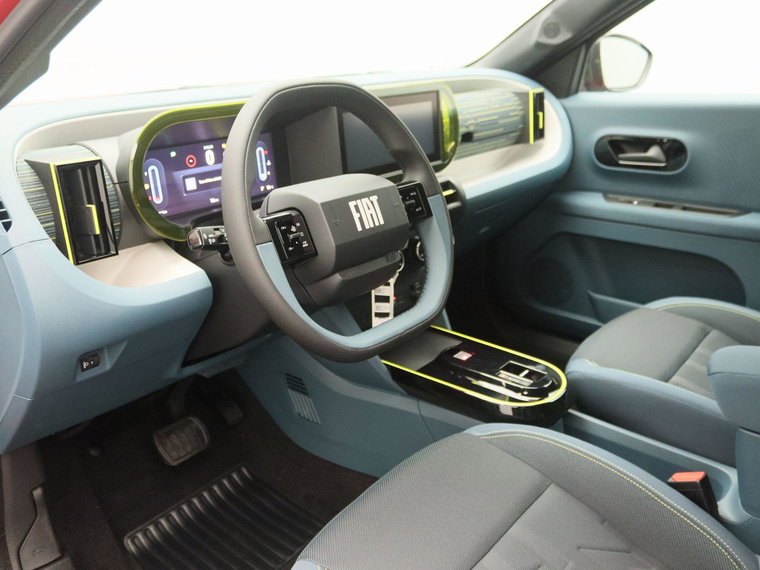 Vehicle Image 21