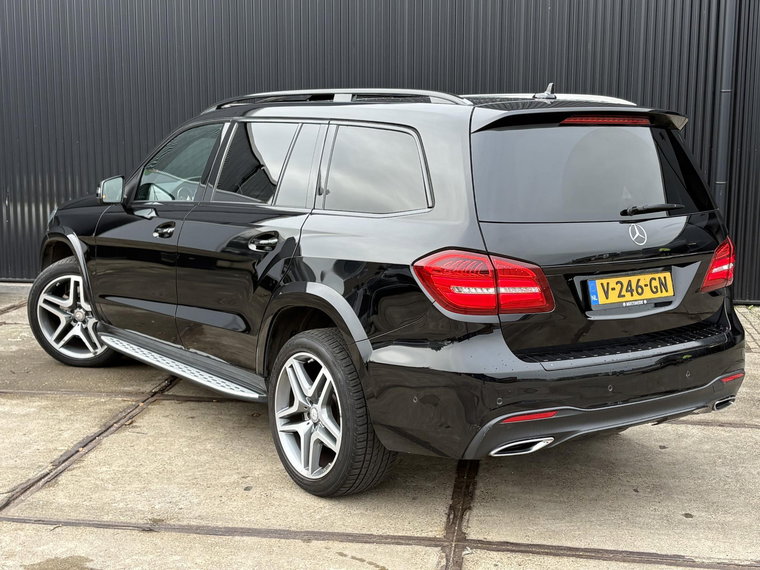 Vehicle Image 40