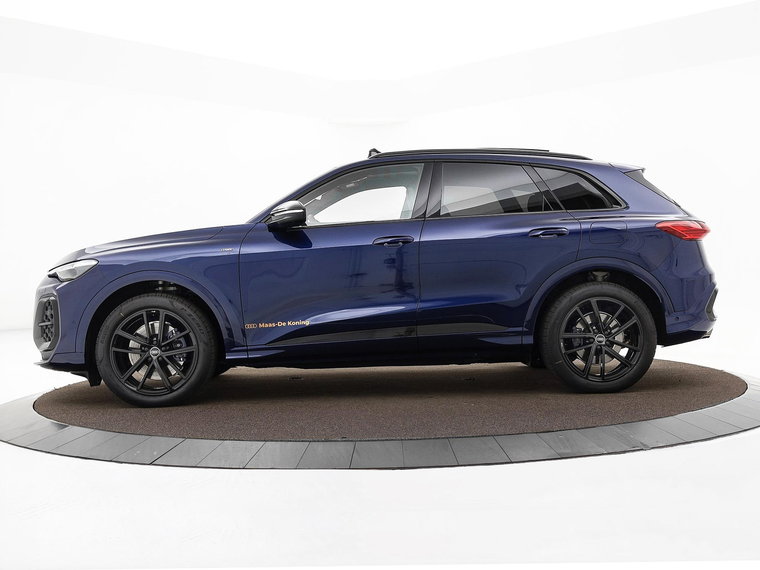 Vehicle Image 35