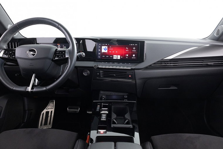 Vehicle Image 16