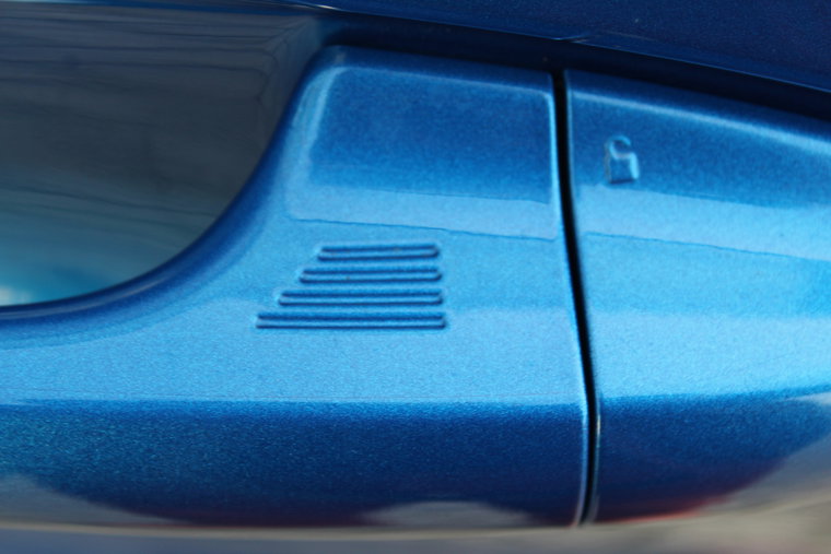 Vehicle Image 38
