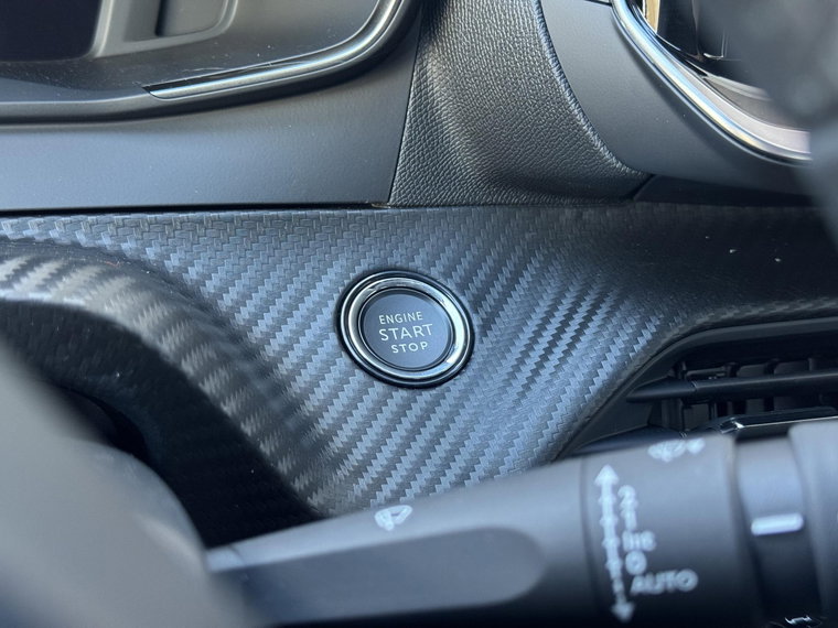 Vehicle Image 28