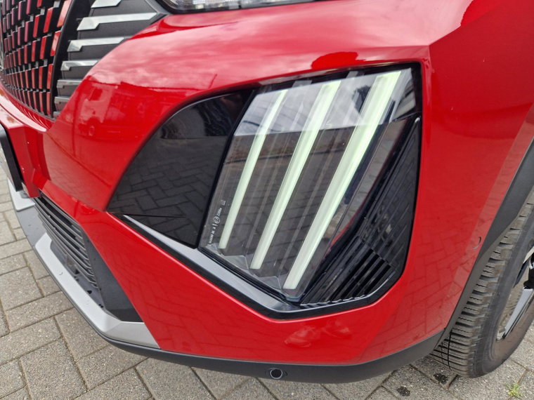 Vehicle Image 32