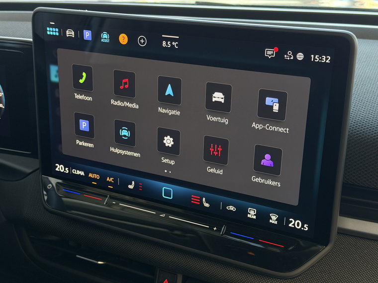 Vehicle Image 35