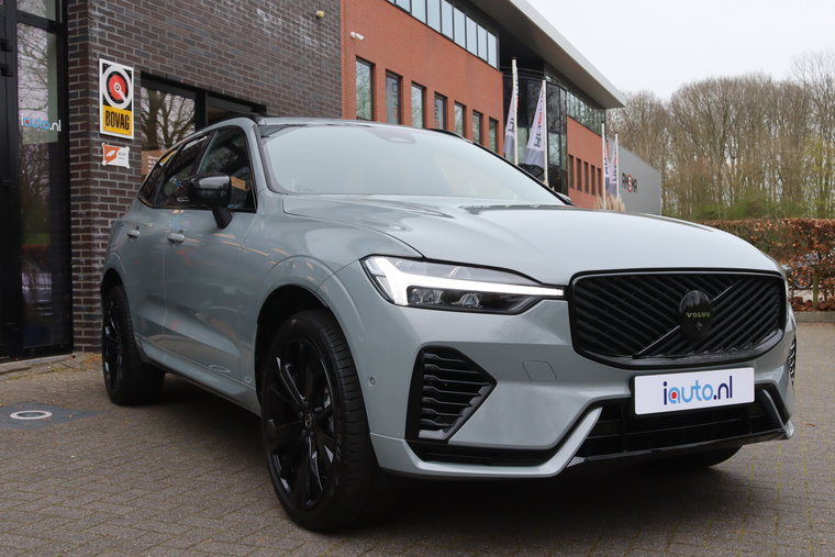 Vehicle Image 35