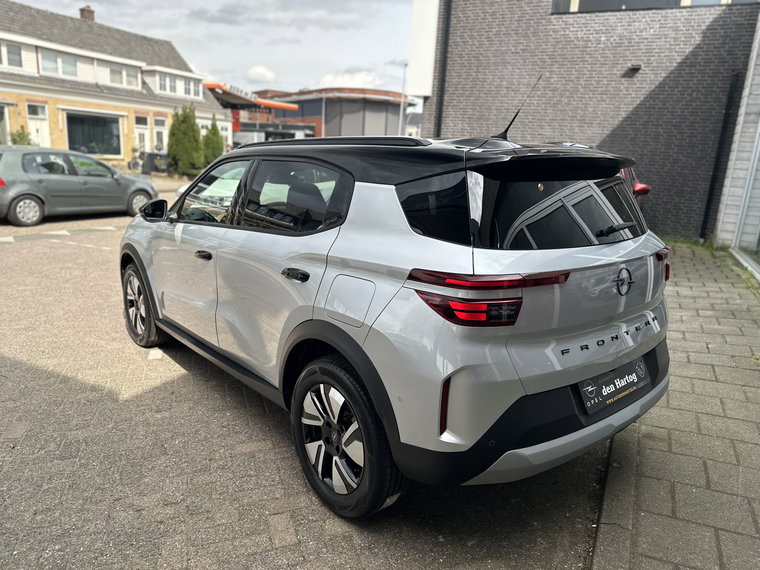 Vehicle Image 36