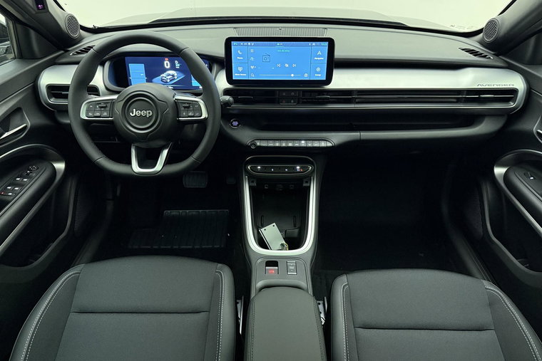 Vehicle Image 16