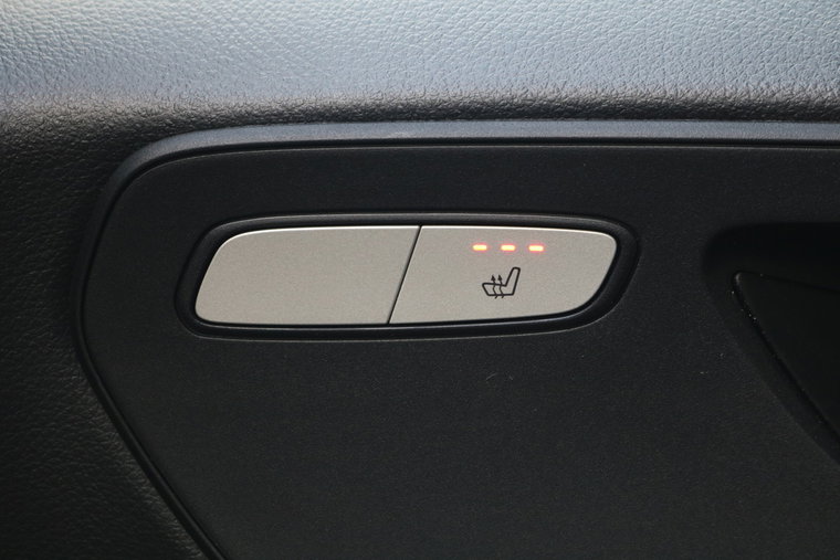 Vehicle Image 28