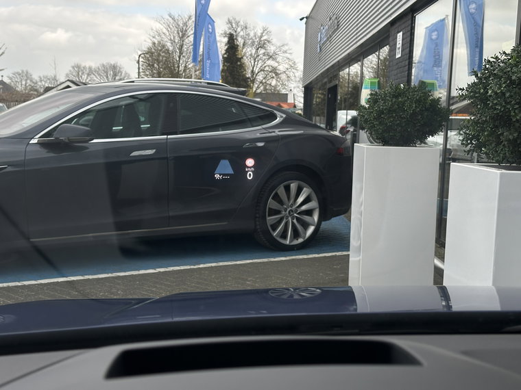 Vehicle Image 19
