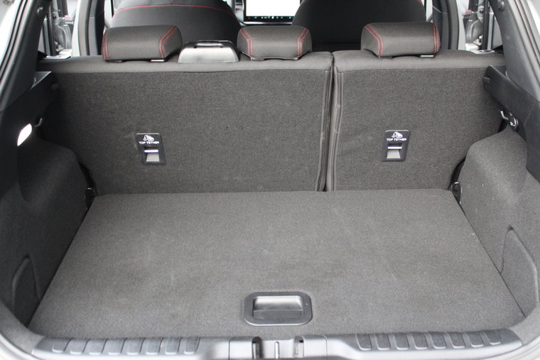 Vehicle Image 7
