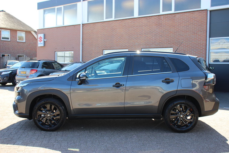 Vehicle Image 4