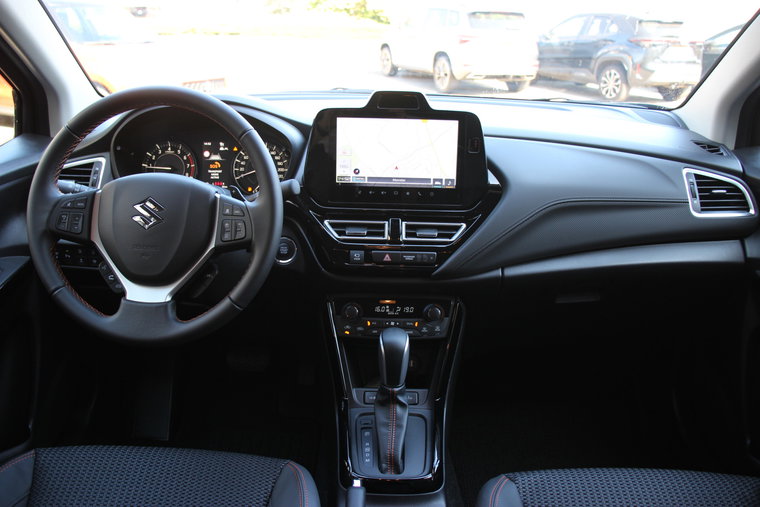Vehicle Image 6