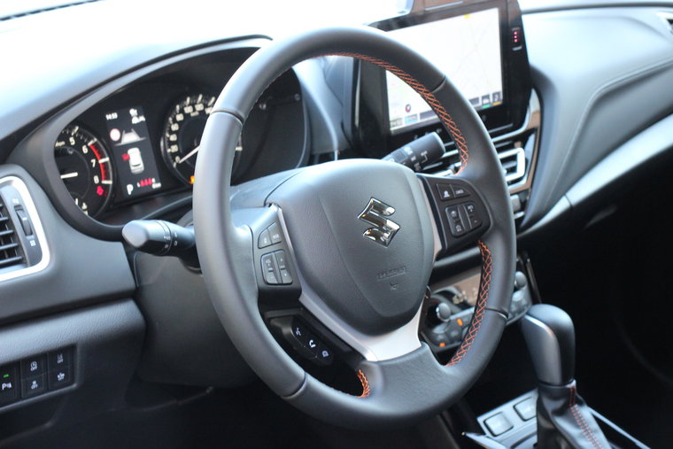 Vehicle Image 11