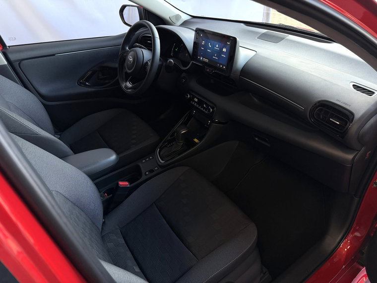 Vehicle Image 28