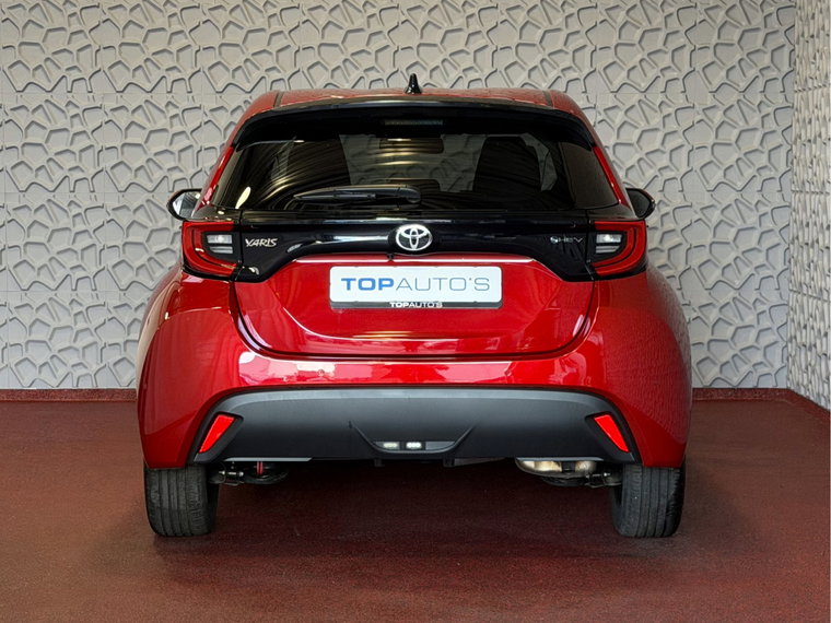 Vehicle Image 6