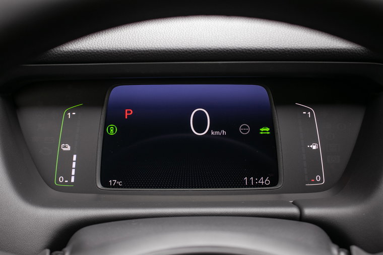 Vehicle Image 16