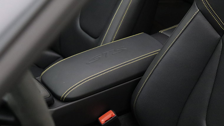 Vehicle Image 35